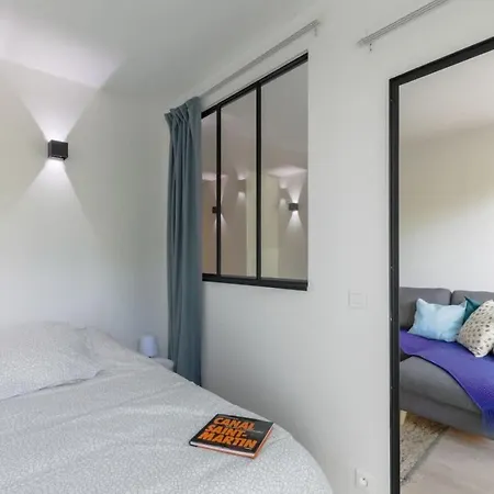Appartement Confortable Avec Balcon Au Coeur De Paris Appartement